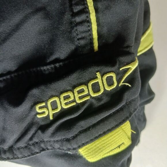 Speedo Swim Trunk/Board Short Men's XXL Black/Neon Green. Lined. Hip Pocket..... - Picture 2 of 12